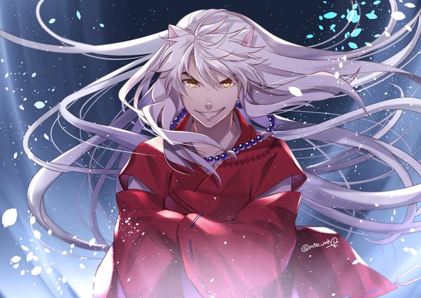 Anime picture 2048x1448 with inuyasha inuyasha (character) motobi (mtb umk) single long hair looking at viewer fringe highres smile hair between eyes signed animal ears yellow eyes white hair traditional clothes japanese clothes cat ears wide sleeves twitter username grin