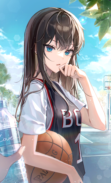 Anime-Bild 1455x2400 mit original spalding eunyoo long hair tall image looking at viewer blush open mouth blue eyes black hair standing holding sky cloud (clouds) upper body outdoors sunlight lens flare turning head solo focus
