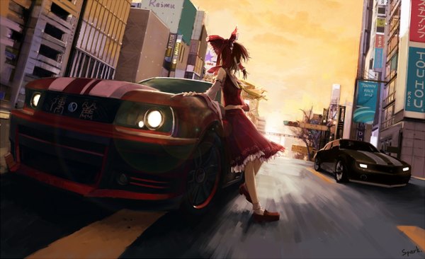 Anime picture 1316x803 with touhou hakurei reimu d.b.spark single long hair black hair wide image city girl skirt bow hair bow detached sleeves miniskirt skirt set ground vehicle red skirt car road