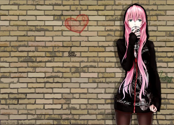 Anime picture 1280x920 with vocaloid megurine luka mille (dieci) catycross single long hair green eyes pink hair long sleeves third-party edit against wall brick wall girl heart hood microphone wire (wires) wall
