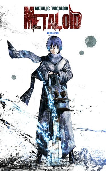 Anime picture 620x1000 with vocaloid meltdown (vocaloid) kaito (vocaloid) kei-suwabe single tall image looking at viewer fringe blue eyes simple background smile standing holding blue hair inscription alternate costume boy headphones scarf chainsaw