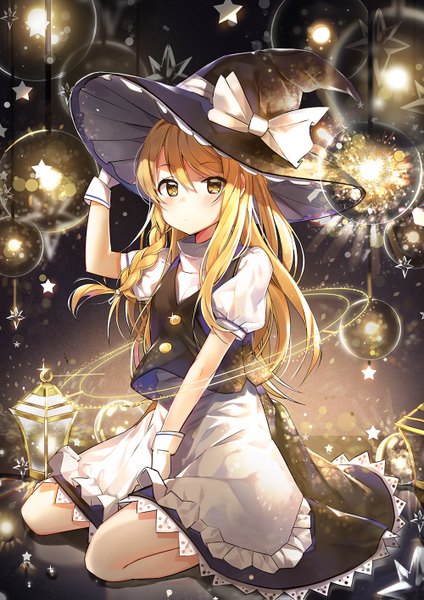 Anime picture 1000x1415 with touhou kirisame marisa dr poapo single long hair tall image looking at viewer blush fringe blonde hair hair between eyes sitting yellow eyes bent knee (knees) braid (braids) arm up puffy sleeves outstretched arm magic single braid