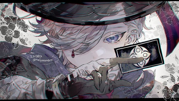 Anime picture 1494x847 with genshin impact lyney (genshin impact) nekomaro single looking at viewer fringe short hair wide image purple eyes upper body grey hair hair over one eye facial mark dated letterboxed boy gloves hat card (cards) multicolored gloves