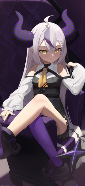 Anime picture 1432x3120 with virtual youtuber hololive la+ darknesss la+ darknesss (1st costume) omochiarts single long hair tall image blush fringe hair between eyes bare shoulders yellow eyes looking away silver hair ahoge nail polish multicolored hair horn (horns) streaked hair