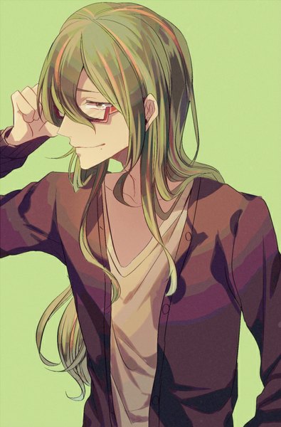 Anime picture 552x837 with yowamushi pedal makishima yuusuke ailm single long hair tall image looking at viewer simple background smile green eyes profile multicolored hair green hair mole two-tone hair streaked hair hand on hip mole under eye mole under mouth green background