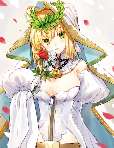 Anime-Bild 1000x1300 mit fate (series) fate/extra fate/extra ccc nero claudius (fate) nero claudius (bride) (fate) yuya (night lily) single tall image looking at viewer blush fringe short hair breasts open mouth light erotic simple background blonde hair hair between eyes large breasts standing
