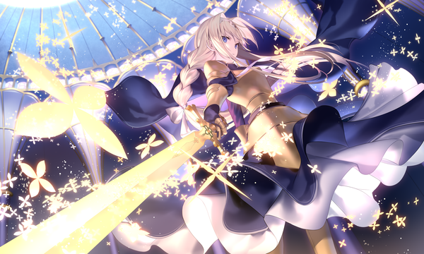 Anime picture 3000x1800 with sword art online sword art online: alicization a-1 pictures alice zuberg mashima saki (mashimasa) single long hair looking at viewer fringe highres blue eyes blonde hair wide image standing holding payot braid (braids) parted lips wind turning head