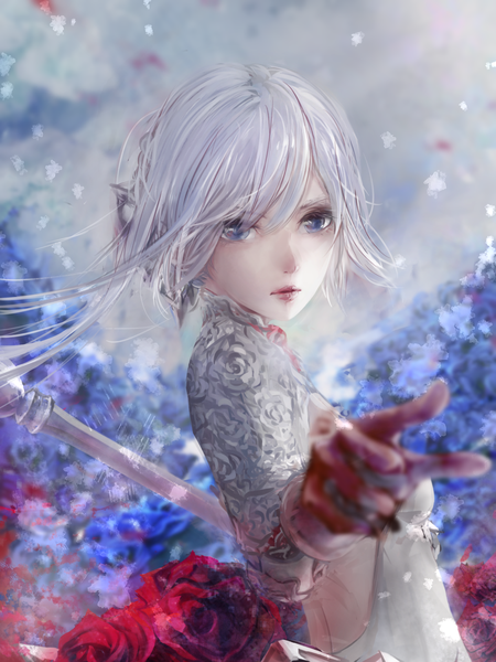 Anime-Bild 1125x1500 mit sinoalice snow white (sinoalice) yamamoto no ari single long hair tall image fringe blue eyes hair between eyes holding looking away silver hair upper body outdoors blurry depth of field lipstick snowing pale skin red lipstick