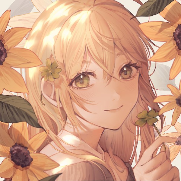Anime picture 1024x1024 with original kuiqiu kq single long hair looking at viewer fringe blonde hair hair between eyes green eyes turning head portrait girl flower (flowers) clover (plant)