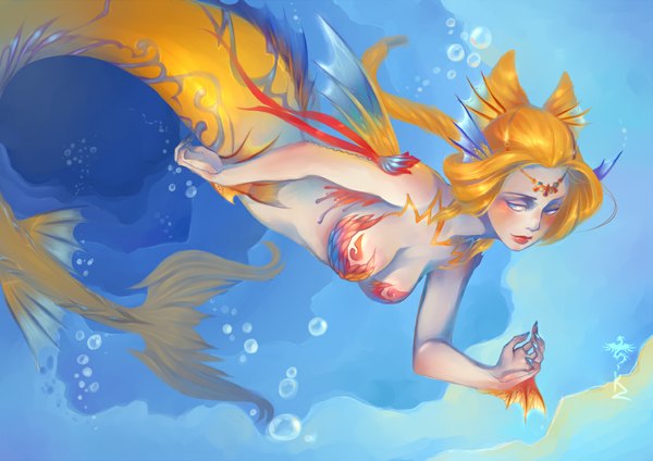 Anime picture 1131x800 with perfect world kanzakivs single long hair blush breasts blue eyes blonde hair bare shoulders tail nail polish underwater girl water jewelry bubble (bubbles) mermaid fin (fins)