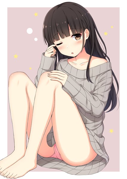 Anime picture 689x972 with original nakamura sumikage single long hair tall image looking at viewer blush fringe open mouth light erotic black hair simple background sitting brown eyes payot bent knee (knees) blunt bangs head tilt one eye closed barefoot