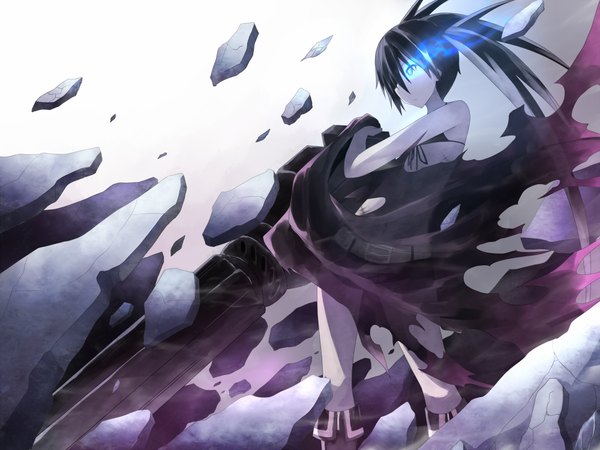 イラスト 2000x1500 と ブラック★ロックシューター black rock shooter (character) ケイド ソロ 長髪 highres 青い目 黒髪 ツインテール プロフィール torn clothes glowing glowing eye (eyes) destruction 女の子 武器 銃砲 ビキニトップ