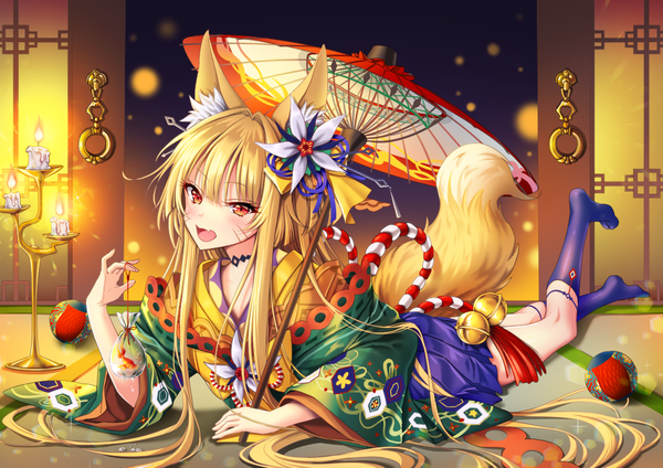 Anime picture 1130x799 with sdorica -sunset- izumi (sdorica -sunset-) uchuu gorira single looking at viewer blush fringe open mouth blonde hair hair between eyes red eyes holding animal ears payot full body indoors tail lying very long hair traditional clothes