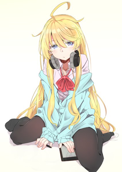 Anime picture 2149x3035 with original kazenoko single tall image looking at viewer blush fringe highres blue eyes simple background blonde hair hair between eyes white background sitting full body ahoge bent knee (knees) very long hair no shoes wariza