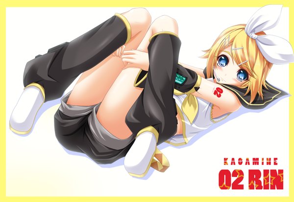 Anime picture 4000x2751 with vocaloid kagamine rin blush highres short hair blue eyes blonde hair absurdres girl