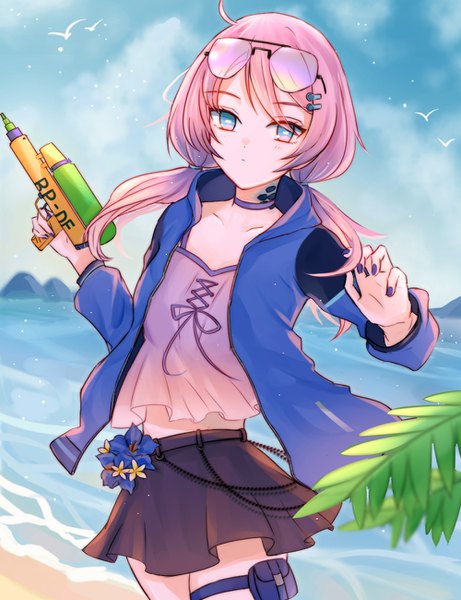 Anime-Bild 1000x1300 mit arknights blue poison (arknights) haku wi single long hair tall image looking at viewer blue eyes twintails pink hair sky ahoge outdoors nail polish low twintails sunglasses on head girl skirt miniskirt choker