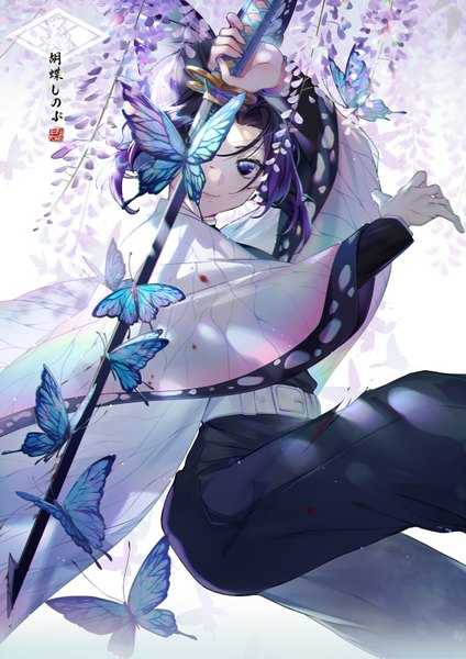 Anime-Bild 1190x1683 mit kimetsu no yaiba ufotable kochou shinobu ekita xuan single tall image looking at viewer fringe short hair simple background smile purple eyes purple hair traditional clothes japanese clothes multicolored hair wide sleeves arms up two-tone hair hieroglyph