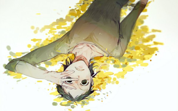 Anime picture 800x500 with yowamushi pedal midousuji akira cookon single looking at viewer short hair black hair simple background white background lying from above black eyes hand on face boy leaf (leaves)