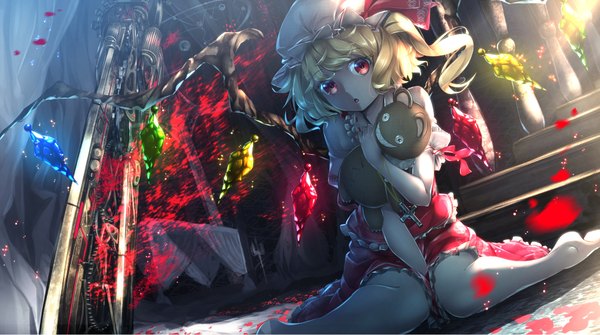 Anime picture 1791x1000 with touhou flandre scarlet ryosios single highres short hair blonde hair red eyes wide image sitting girl dress petals wings toy stuffed animal bonnet crystal teddy bear