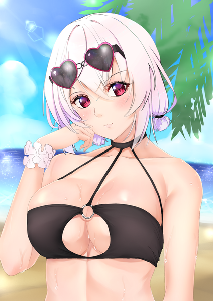 Аниме картинка 744x1052 с azur lane sirius (azur lane) sirius (scorching-hot seirios) (azur lane) miss non один (одна) высокое изображение смотрит на зрителя румянец чёлка короткие волосы грудь лёгкая эротика волосы между глазами красные глаза большая грудь голые плечи пейсы декольте верхняя часть тела на улице