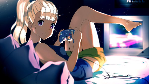 Anime picture 2560x1440 with original tom skender single long hair looking at viewer highres simple background blonde hair wide image purple eyes bare shoulders holding full body bent knee (knees) ponytail barefoot light smile bare legs on back thigh gap