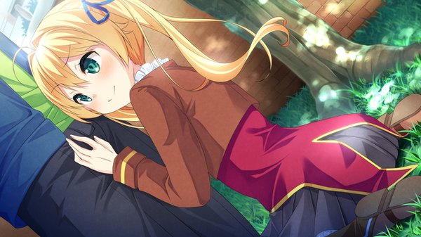 Anime picture 1280x720 with newton to ringo no ki alice bedford single long hair fringe light erotic blonde hair hair between eyes wide image sitting twintails green eyes looking away game cg outdoors pleated skirt official art dutch angle wariza girl