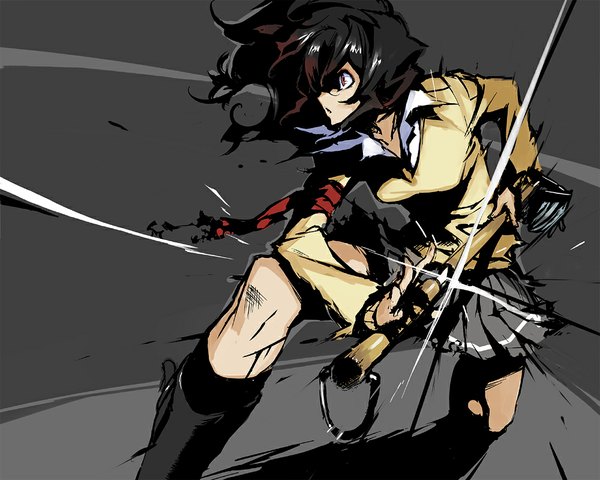 Аниме картинка 1000x800 с амагами tanamachi kaoru sasaoka gungu один (одна) короткие волосы чёрные волосы серые глаза на коленях девушка юбка оружие мини-юбка рубашка меч ботинки свитер