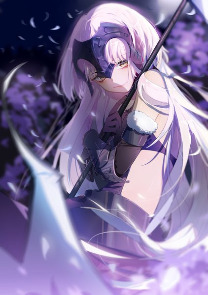 Anime picture 1346x1913 with fate (series) fate/grand order jeanne d'arc (fate) (all) jeanne d'arc alter (fate) jeanne d'arc alter (avenger) (third ascension) (fate) zhibuji loom single long hair tall image yellow eyes silver hair light smile wind fur trim shaded face girl gloves black gloves elbow gloves armor