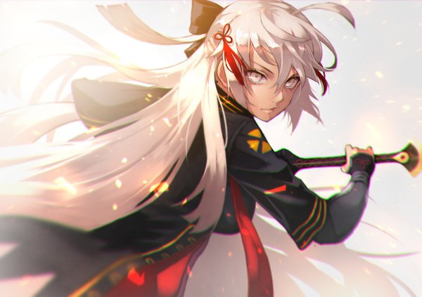 Anime picture 2000x1411 with fate (series) fate/grand order okita souji (fate) (all) okita souji alter (fate) yoshio (55level) single long hair fringe highres hair between eyes looking away silver hair ahoge silver eyes anaglyph fighting stance ready to draw girl bow weapon