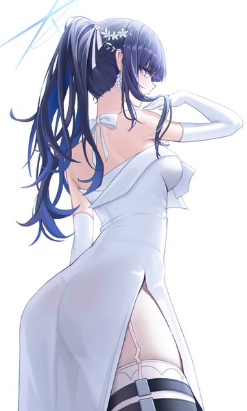 Anime-Bild 780x1300 mit blue archive saori (blue archive) saori (dress) (blue archive) melt (melt out1) single long hair tall image fringe light erotic simple background white background payot ass ponytail blunt bangs looking back from behind official alternate costume side slit girl