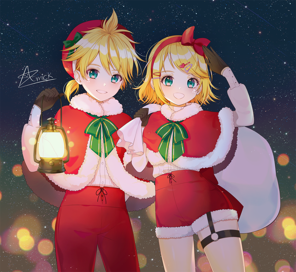 Anime picture 1250x1150 with vocaloid kagamine rin kagamine len amick (americanomix) short hair blue eyes blonde hair smile signed grin lens flare christmas low ponytail siblings twins salute brother and sister girl boy gloves