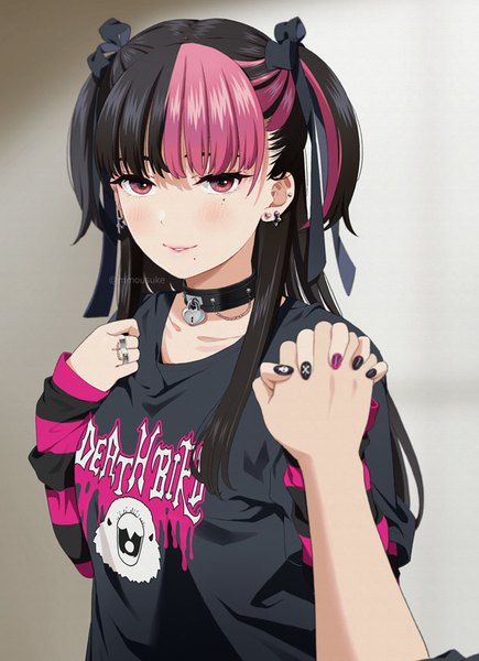Anime-Bild 688x950 mit original mattaku mousuke long hair tall image looking at viewer fringe black hair twintails holding signed pink hair upper body blunt bangs nail polish parted lips pink eyes multicolored hair fingernails blurry mole