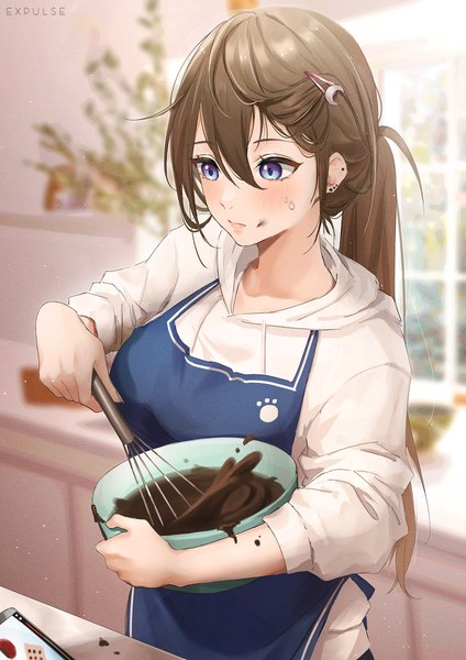 Anime picture 848x1200 with original nana (kurisustinah) expulse single long hair tall image looking at viewer blush fringe blue eyes hair between eyes brown hair standing holding signed looking away ponytail indoors long sleeves blurry