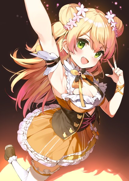 Anime picture 772x1080 with virtual youtuber hololive momosuzu nene momosuzu nene (1st costume) hana mori single long hair tall image looking at viewer blush open mouth blonde hair green eyes cleavage :d arm up shadow armpit (armpits) hair bun (hair buns) victory