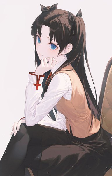 Anime picture 672x1050 with fate (series) fate/stay night toosaka rin hiera12 single long hair tall image looking at viewer blush fringe blue eyes black hair simple background white background sitting payot long sleeves light smile two side up crossed legs