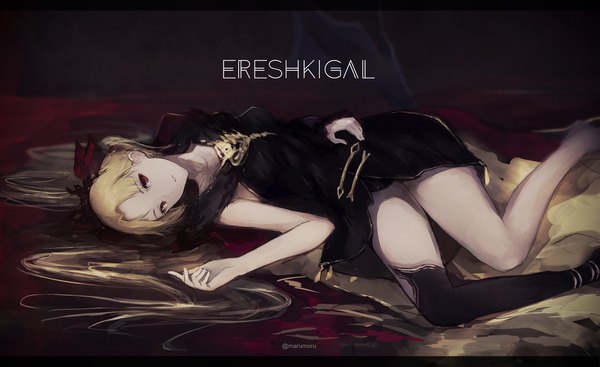 Anime picture 1741x1065 with fate (series) fate/grand order toosaka rin ereshkigal (fate) marumoru single looking at viewer highres light erotic blonde hair red eyes wide image signed lying very long hair two side up character names twitter username letterboxed girl