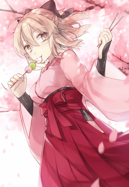 Anime picture 692x1000 with fate (series) fate/grand order okita souji (fate) (all) okita souji (koha-ace) shiao single tall image fringe short hair blonde hair hair between eyes yellow eyes looking away ahoge traditional clothes japanese clothes from below cherry blossoms eating half updo