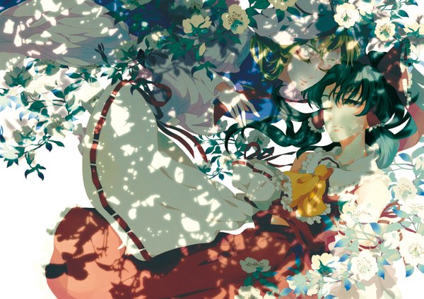 Аниме картинка 1447x1023 с touhou хакурей рейму якумо юкари pepepo (kyachi) длинные волосы чёрные волосы светлые волосы несколько девушек карие глаза закрытые глаза один глаз закрыт подмигивание мико девушка платье цветок (цветы) 2 девушки растение (растения) отдельные рукава