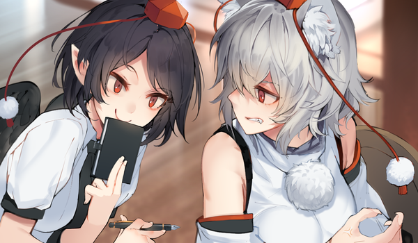 Anime picture 2160x1260 with touhou shameimaru aya inubashiri momiji eho (icbm) highres short hair black hair smile red eyes wide image multiple girls white hair pointy ears grin eye contact angry girl 2 girls wings claws