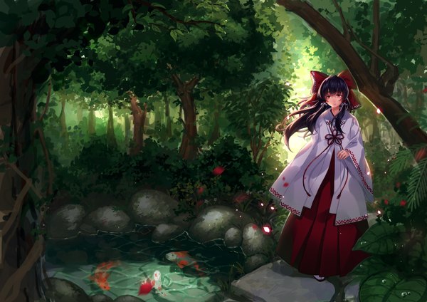 Anime picture 1400x990 with touhou hakurei reimu sougishi ego single long hair looking at viewer black hair signed ponytail traditional clothes japanese clothes blurry miko walking scenic girl bow plant (plants) hair bow animal