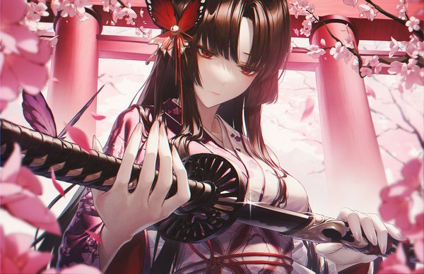 Anime picture 1547x1000 with grimlight kaguya (grimlight) und0 single long hair fringe black hair red eyes holding upper body traditional clothes japanese clothes wide sleeves cherry blossoms looking down unsheathing girl hair ornament flower (flowers) weapon