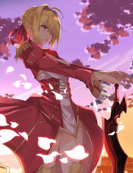 Anime picture 1000x1304 with fate (series) fate/extra nero claudius (fate) nero claudius (fate/extra) sato (samanosuke 0710) single tall image light erotic blonde hair green eyes looking away sky cleavage cloud (clouds) ahoge outdoors braid (braids) wide sleeves :o from below