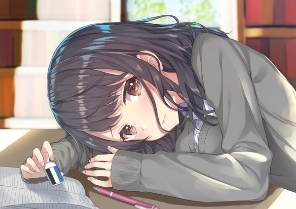 Anime picture 842x595 with original hakuishi aoi single looking at viewer short hair black hair smile holding brown eyes upper body indoors sunlight leaning leaning forward sleeves past wrists girl cardigan notebook mechanical pencil