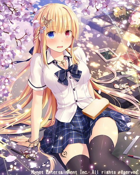 Anime picture 640x800 with falkyrie no monshou natsumekinoko single long hair tall image looking at viewer blush fringe breasts open mouth blue eyes blonde hair hair between eyes red eyes large breasts sitting payot cleavage bent knee (knees) outdoors