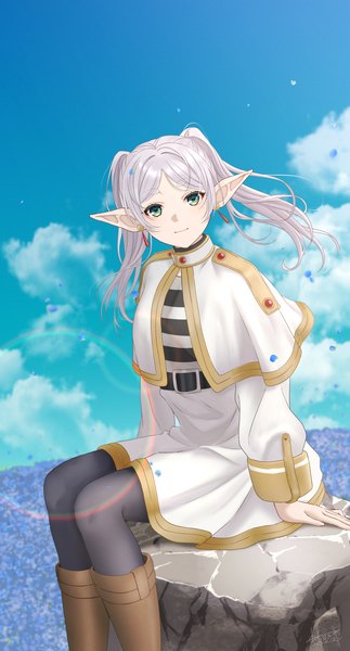 Anime-Bild 1191x2215 mit sousou no frieren frieren yoshiki 3821 single long hair tall image looking at viewer sitting twintails green eyes sky silver hair cloud (clouds) pointy ears lens flare elf girl flower (flowers) earrings pantyhose