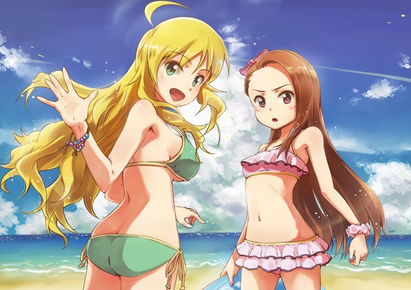 Anime picture 1440x1018 with idolmaster hoshii miki minase iori long hair blush breasts open mouth light erotic blonde hair smile red eyes brown hair multiple girls green eyes sky cloud (clouds) looking back beach wrist scrunchie girl