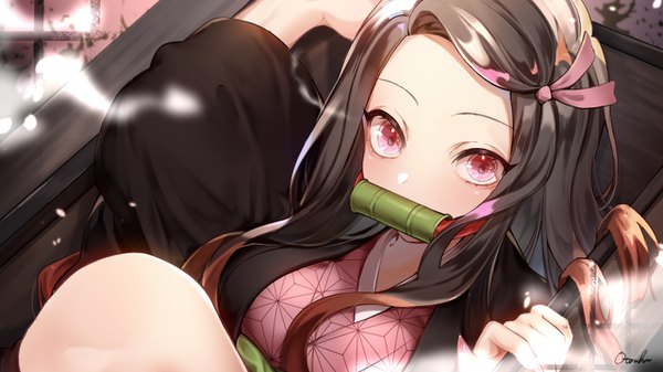 Anime picture 1280x720 with kimetsu no yaiba ufotable kamado nezuko otoufu (gotouhu) single long hair looking at viewer brown hair wide image signed traditional clothes japanese clothes pink eyes multicolored hair two-tone hair in container girl ribbon (ribbons) hair ribbon kimono