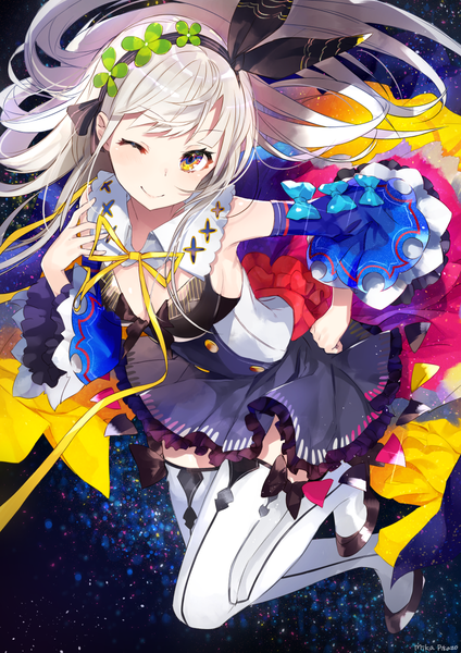 Anime picture 848x1200 with original mika pikazo single long hair tall image looking at viewer blush fringe smile signed yellow eyes payot full body bent knee (knees) white hair one eye closed wink hand on hip floating hair blue background