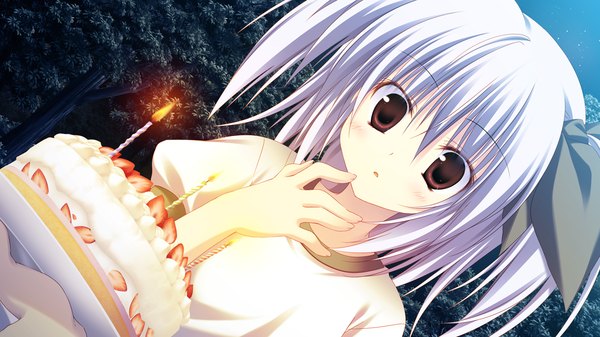Anime picture 1280x720 with gakuou mayuzumi hinayu korie riko short hair red eyes wide image game cg white hair loli two side up finger to mouth girl ribbon (ribbons) hair ribbon food sweets berry (berries) cake candle (candles) strawberry