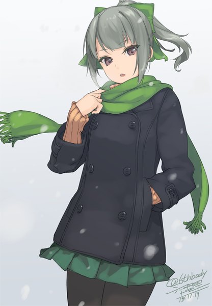 Anime picture 624x900 with kantai collection yuubari light cruiser rokuwata tomoe single tall image fringe short hair open mouth simple background purple eyes signed payot ponytail pleated skirt grey hair grey background dated looking down snowing winter